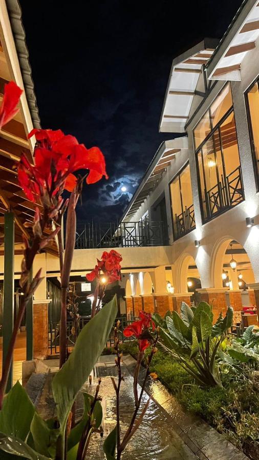 Midland Hotel Nakuru Exterior photo